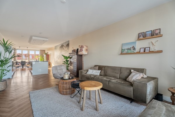 Bunschoten Spakenburg - Zuiderzeeboulevard 72 Meerwaerde Makelaars-14.jpg